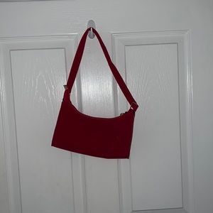 Great for matching different outfits for a night out